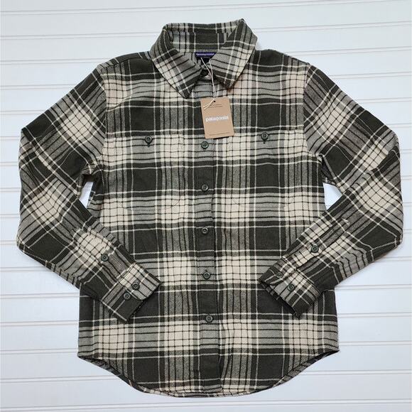 NWT Patagonia Women's Fjord Flannel Shirt: Cascade: Pine Needle Green - Picture 1 of 5